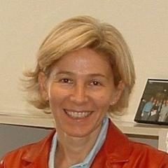 Evelina-Lamma-home